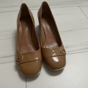 Vintage Tory Burch block heel size 7.5